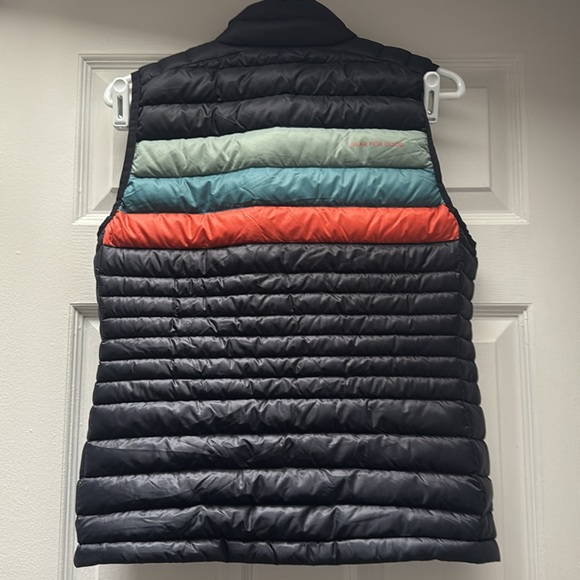 Cotopaxi Women's Fuego Down Vest Size Small Black Blue and Orange - Picture 3 of 5